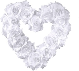 Herz aus weißen Rosen für Hochzeitslimousine