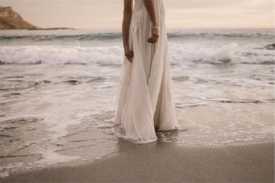 Brautkleid am Strand