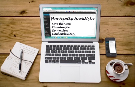 Laptop mit Hochzeits-Checkliste